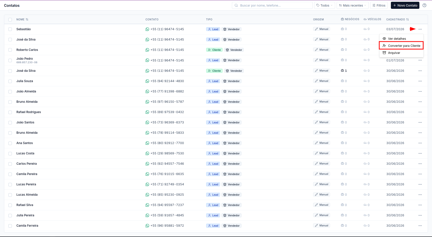 Botão Converter no topo da ficha de um contato do tipo Lead