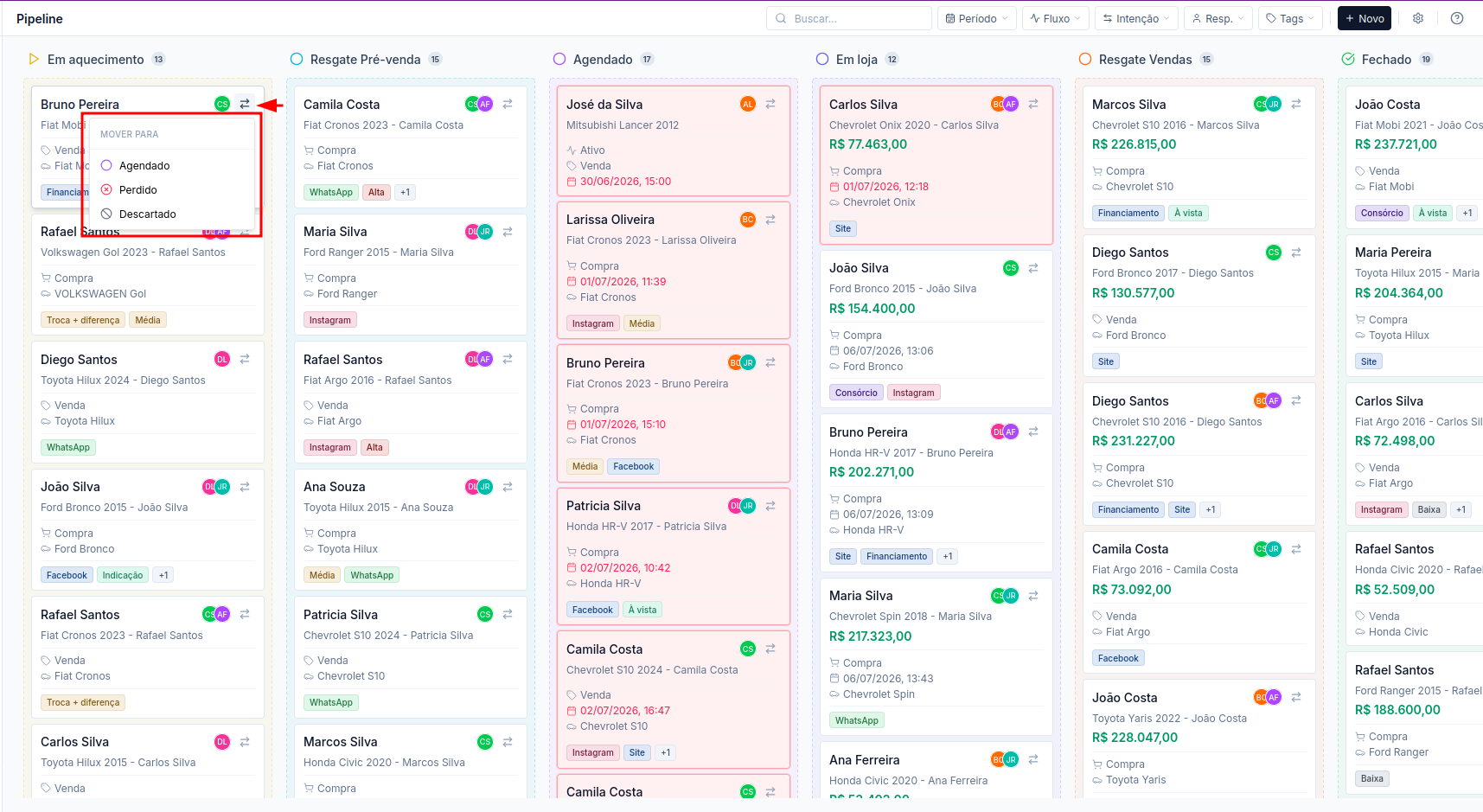 Menu Mover para aberto em um cartão, listando as etapas permitidas